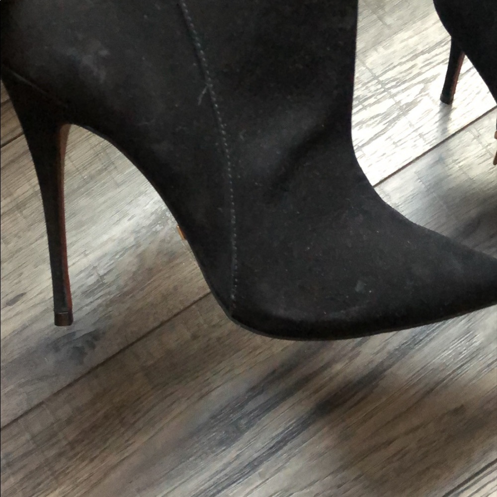 Boots - Picture 2 of 3